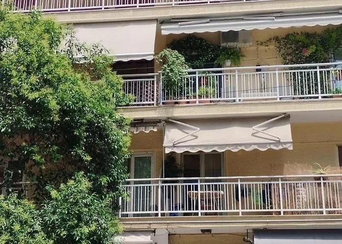 Eva House